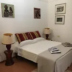 L'appogghju לינה וארוחת בוקר קאסטלסארדו